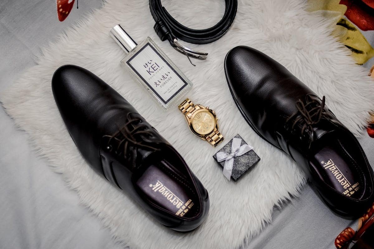 chaussures accessoires