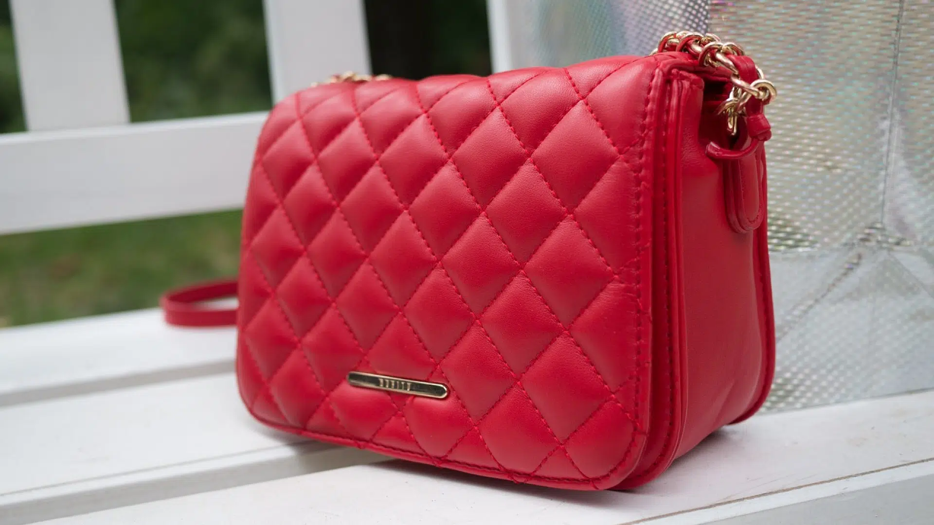 Quels sont les atouts d’une boutique d’achat et de vente des sacs de seconde main ?
